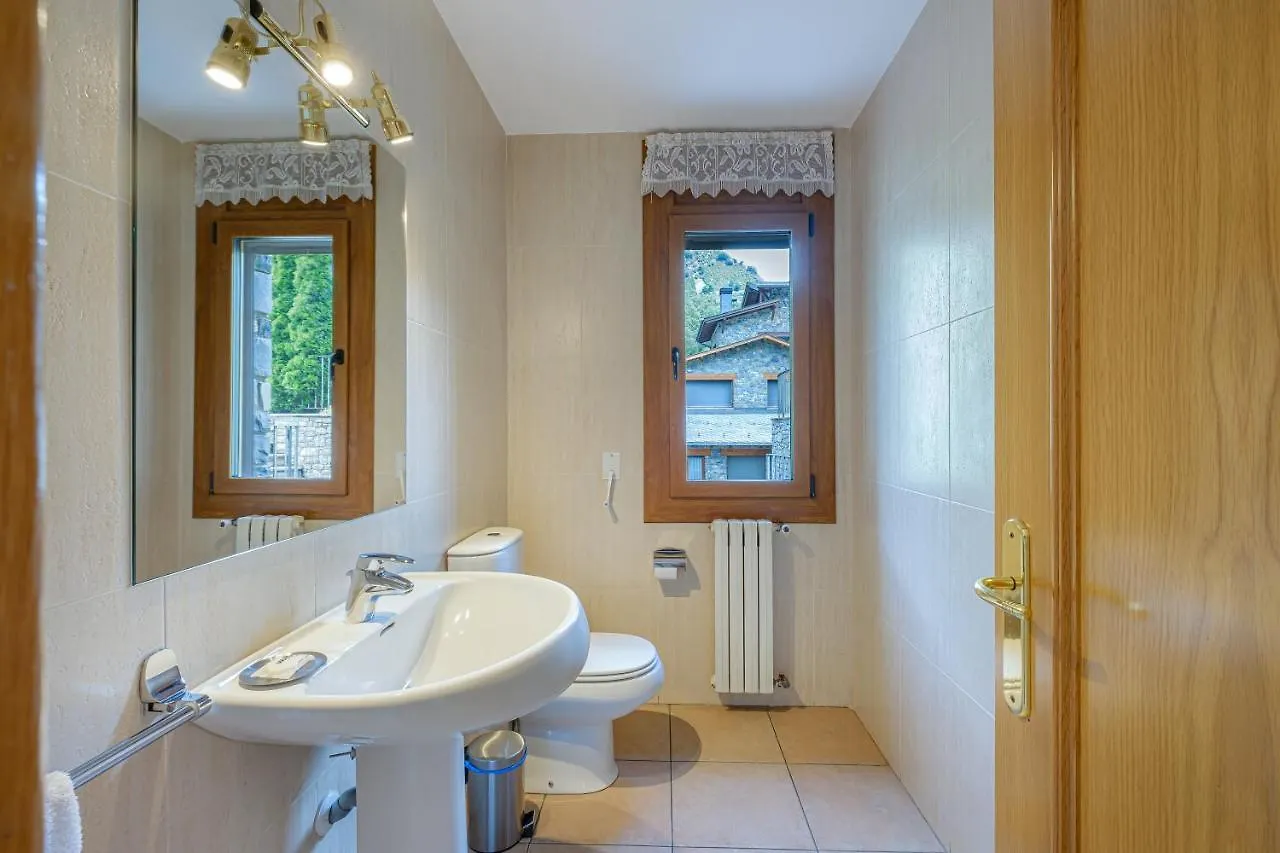 Villa Quiet House Sa Calma à Andorre-la-Vieille Hébergement de vacances